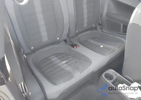 2012 Volkswagen Beetle 2.0T из США, поврежденный, VIN 3VW4A7AT6CM632063